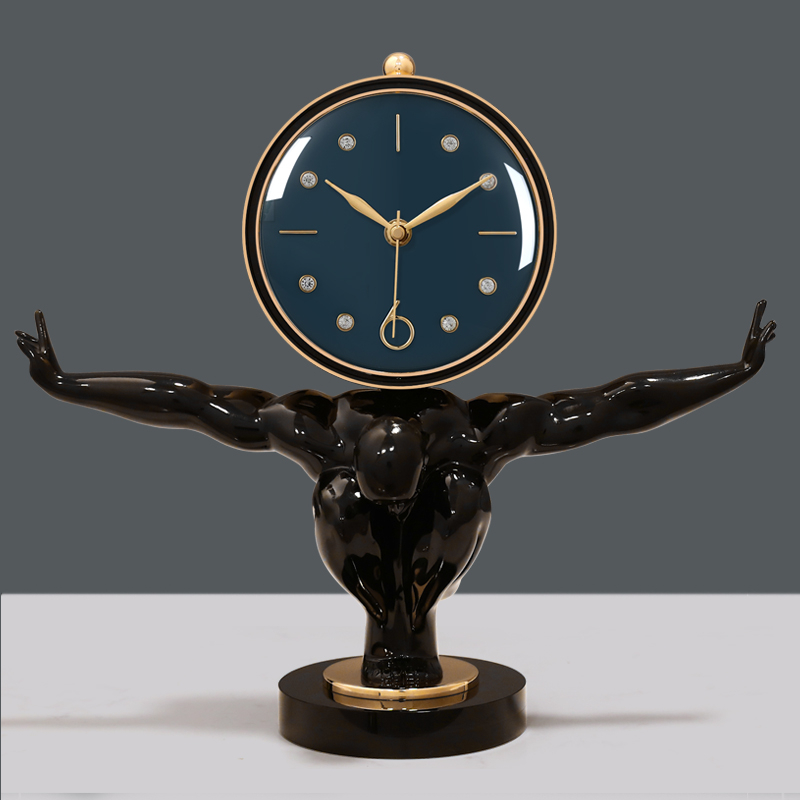 Nordic Creative Copper People Light Extravagant Silent Art Desktop Watches & Clocks Home Modern Personality Fashion Creative Bells