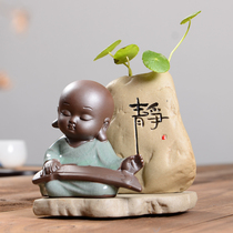 Cute little monk Mini small flower vase Hydroponic vase Creative tea pet ornaments Boutique can raise tea table Tea set Zen