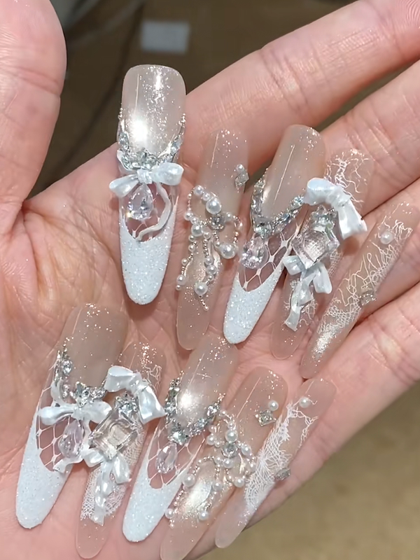 Floral Robe Bride Wedding Style Wearable Nails Handmade Wearable Nail Art Nail Patches Removable for Use