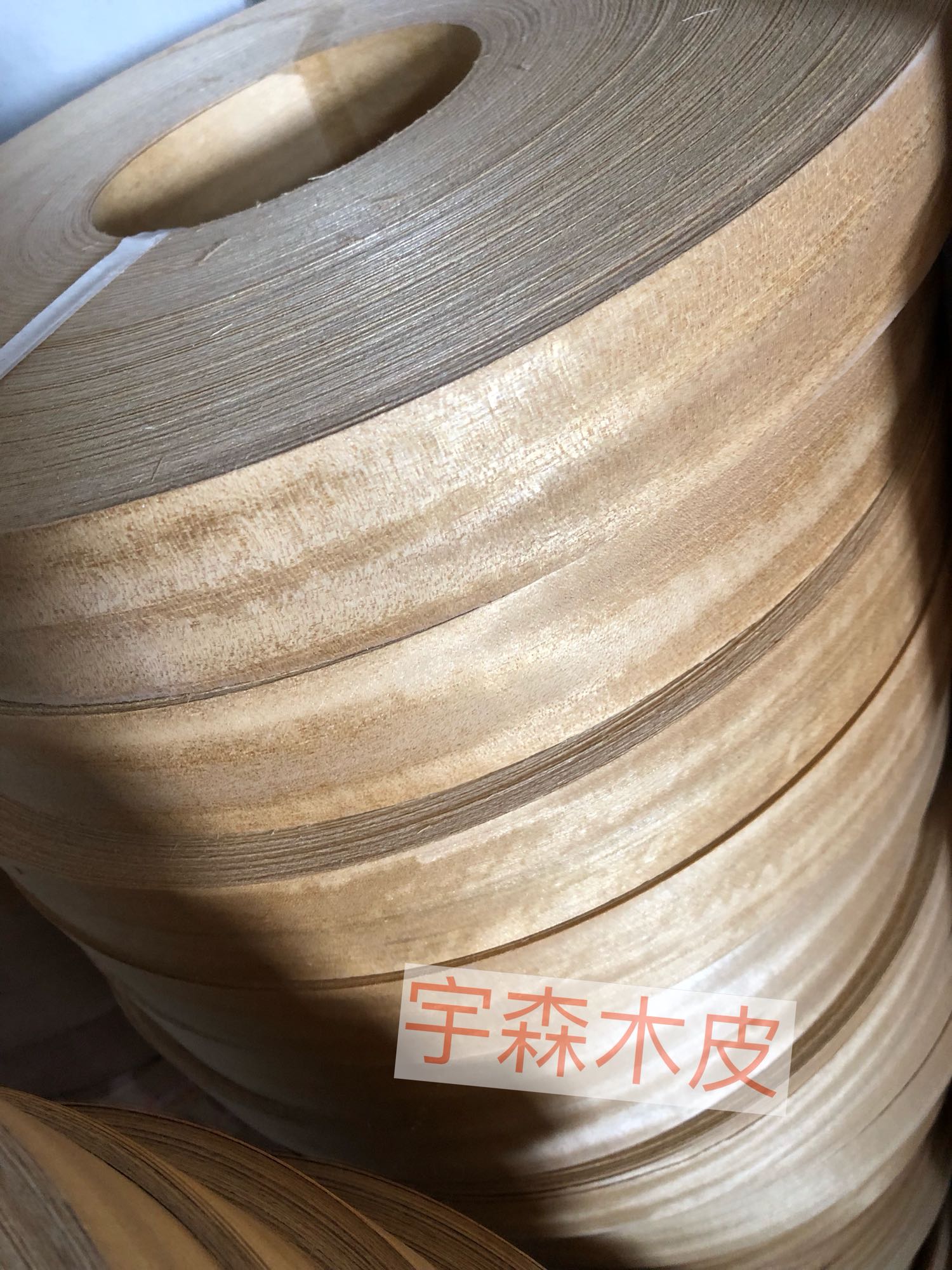 Natural solid wood gold silk grapefruit seal edge strip unwoven fabric finger pick up wood peel one roll 200 m width customizable