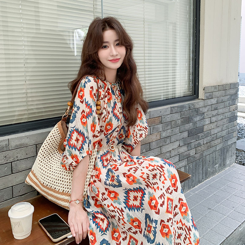 Unique and Beautiful Geometric Print Short-Sleeved Dress for Women 2026 Summer New Style High-End Retro Fashion Long Dress Trend