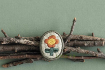 Natural hand made Joker brooch embroidery handmade retro literary accessories cardigan new recommended