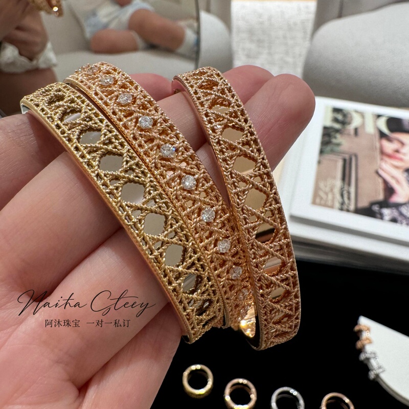 18K Rose Gold, Gold and Platinum Wide Version Cannage Pattern Bracelet, Fully Diamond-Encrusted Woven Princess Diana Grid Bracelet