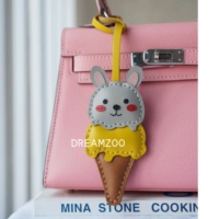 Светло -серый+желтая кожаная веревка