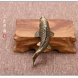 Твердые латунные кои, антикварные медные поделки, чайные домашние животные, имитация латунного карпа, год за годом украшения