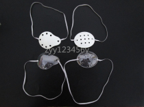 After eye surgery the protective eye mask is windproof dustproof and the air permeability is good to protect the eye mask.