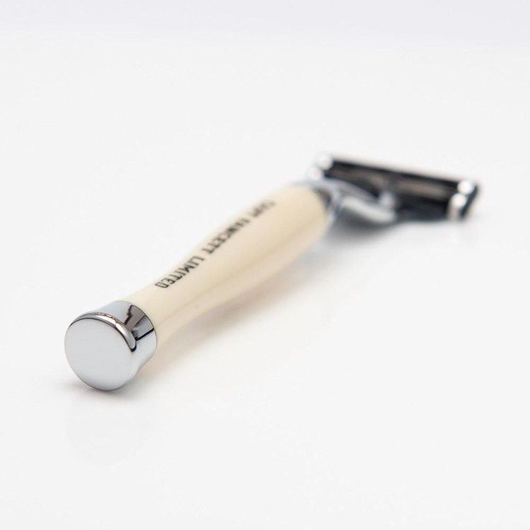 Safety Razor-2.jpg