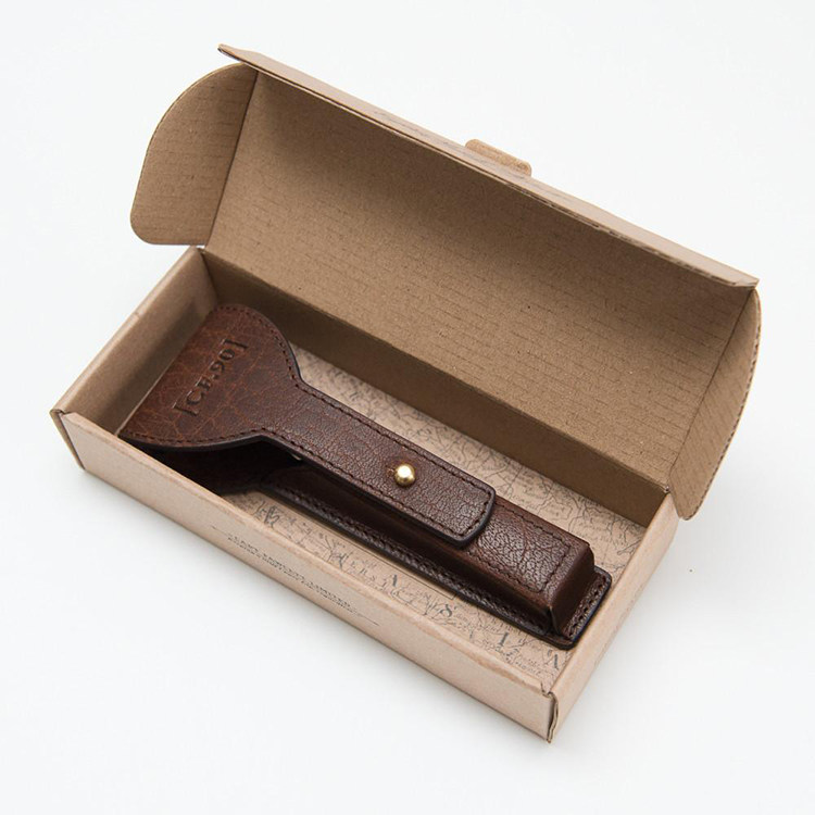 Razor Case-4.jpg
