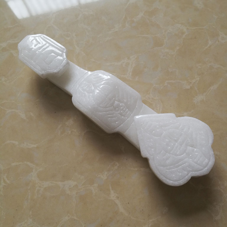 Natural white jade Ruyi ornaments furniture ornaments Buddha hall living room Fushou Ruyi ornaments auspicious Ruyi