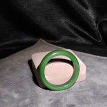 (Hes Bei) and Tian Yurussia Biyu Ice Bottom spinach green bracelet ring 56mm