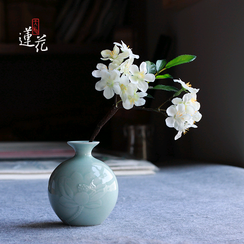 Large-phase Lotus Chinese ceramic small vase Zen with small flower inserts Qingporcelain floral art suit Home tea room floral pendulum piece