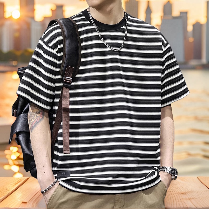 Kangshi Yishu Color-Blocked Black and White Striped Trendy Brand Short-Sleeve T-Shirt for Men, Summer 2026 New Large Size American-Style T-Shirt