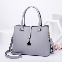 Tide brand leather womens bag 2022 new womens handbag Korean version of the simple fashion casual leather shoulder messenger bag
