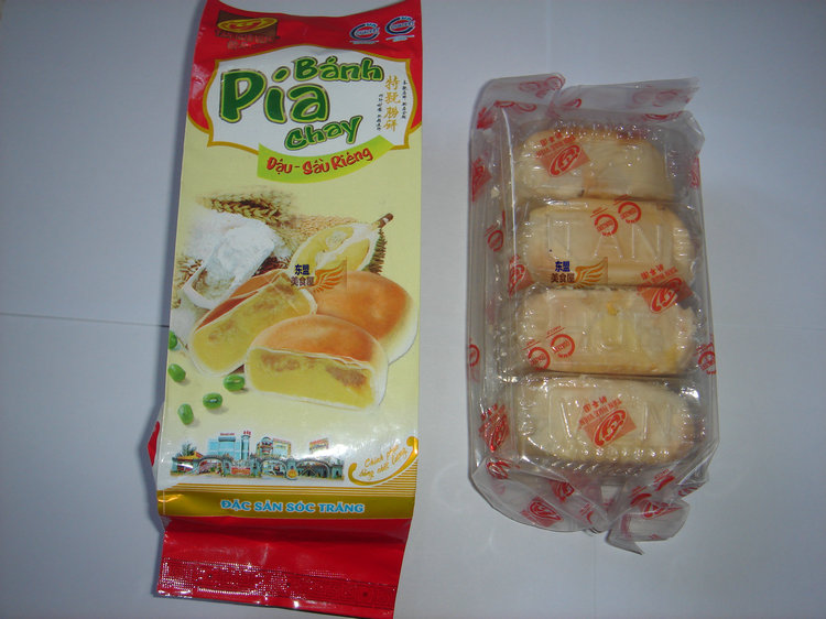 XHY Eggless Durian Cake 400g Durian Mooncake Pastry BANH PIA Sau Rieng Durian Cake