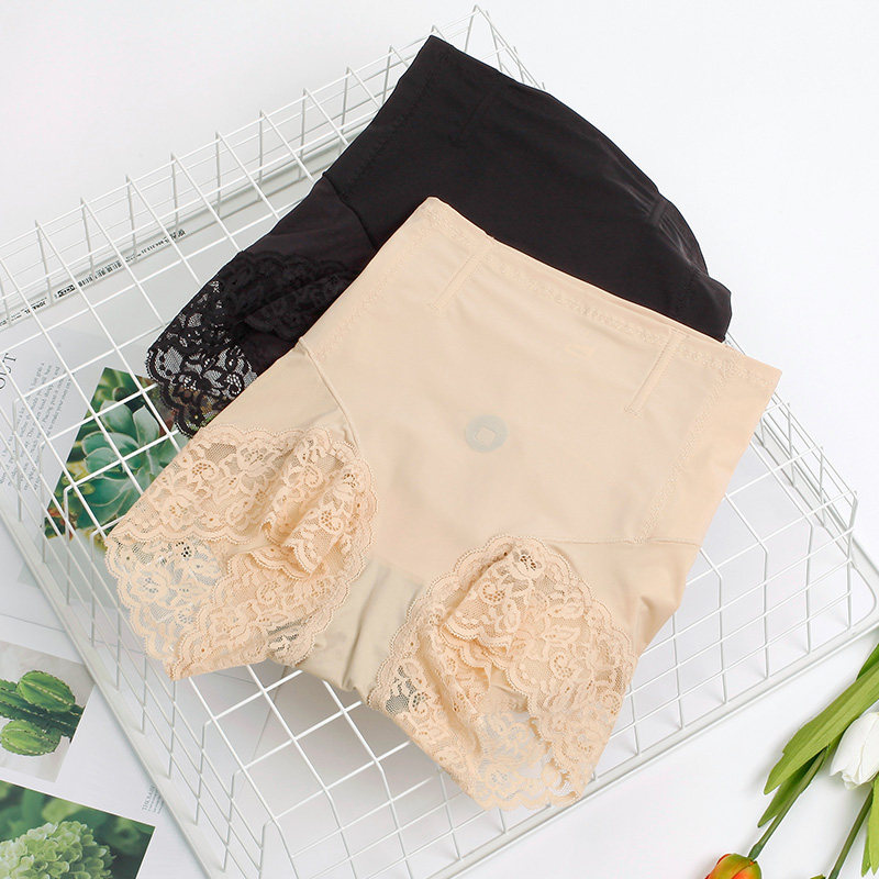 Two dress ancient courtesans 8933 Little magic pants thin section High waist ice silk underpants lace up hip fish bones underpants close-up body