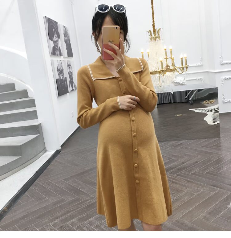 Bà bầu ăn mặc thời trang thu đông 2018 mới ve áo tương phản màu thon dài co giãn đan len hoang dã áo dài bầu