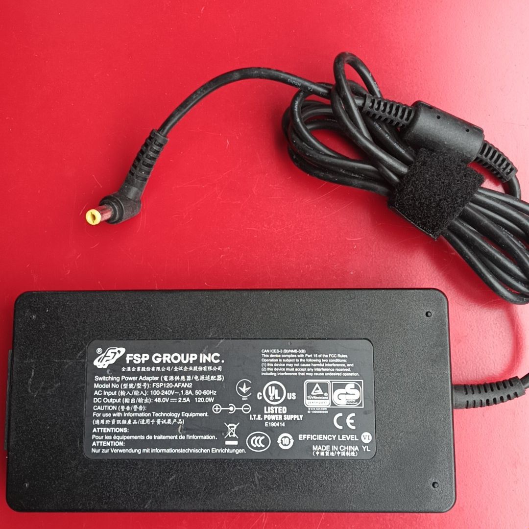 揭秘高效能全汉48V电源适配器：FSP120AFB的独到之处