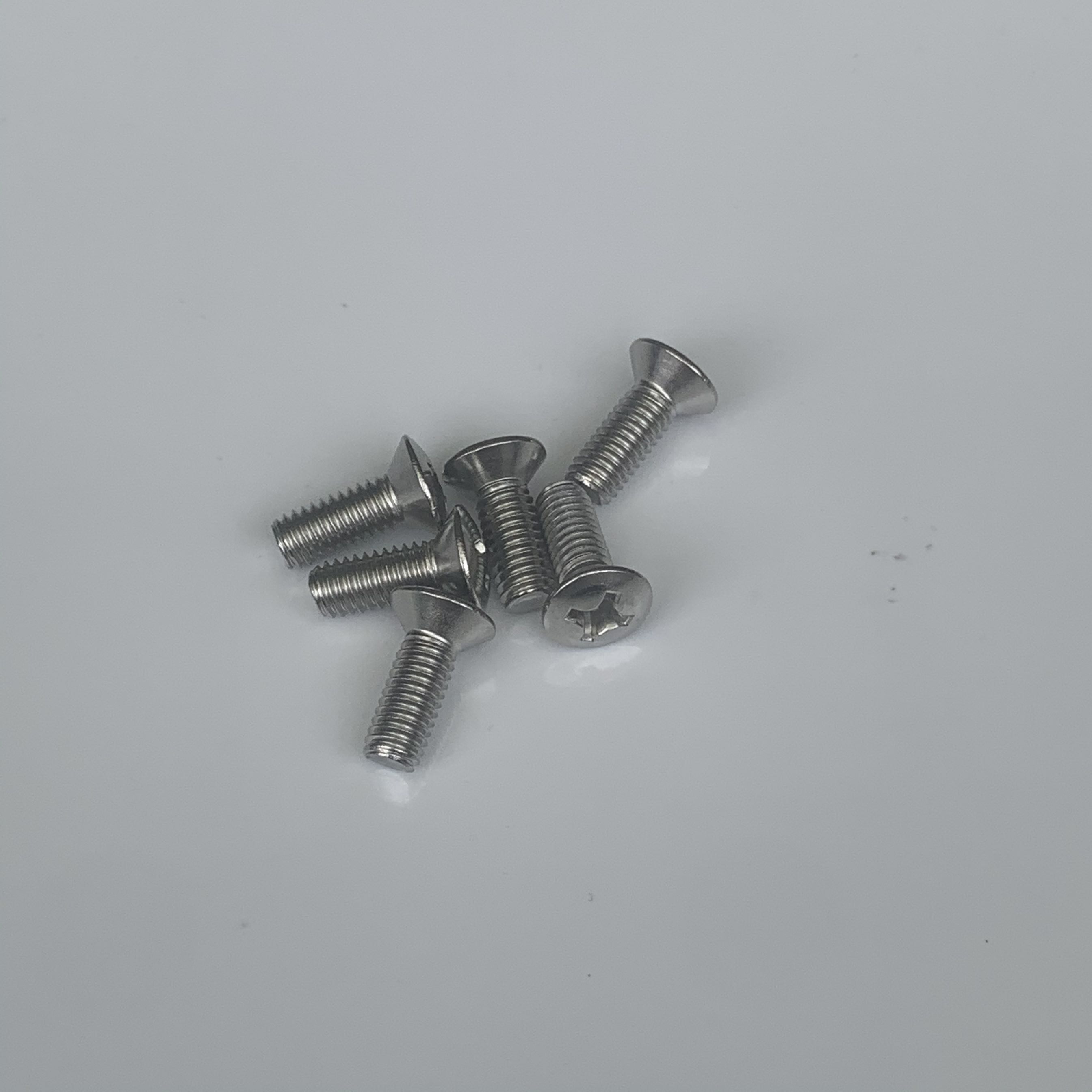 East Ming 304 stainless steel M4 cross half-sunk head machine screw GB820