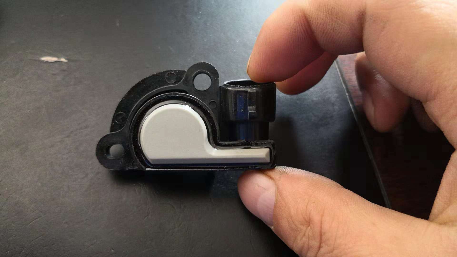 Rich Road Tricycle Accessories Rich Road A7 Gold Jun Ma Futian Road Kirk Double-cylinder special throttle sensor