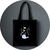 Черный кит рвота пузырь