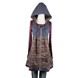 ເສື້ອຍືດຍາວກາງລະດູໃບໄມ້ປົ່ງກະໂປ່ງກະທັດຮັດ floral zipper hooded fake two-piece coat