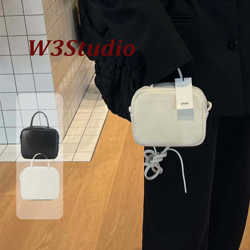 333Studio Otaku-Style Japanese Niche Aeta Small Square Bag Genuine Leather Crossbody Tofu Bag First Layer Cowhide 333Studio Otaku-Style Japanese Niche Aeta Small Square Bag Genuine Leather Crossbody Tofu Bag First Layer Cowhide