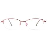 Старое цветочное зеркало девочки находятся далеко от двух применений, чтобы наблюдать, как три используют модные моды с высоким содержанием высокого уровня, радиационная анти -радиационная анти -легочная световая усталость Ультра -свет