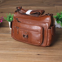 Большой, желтый