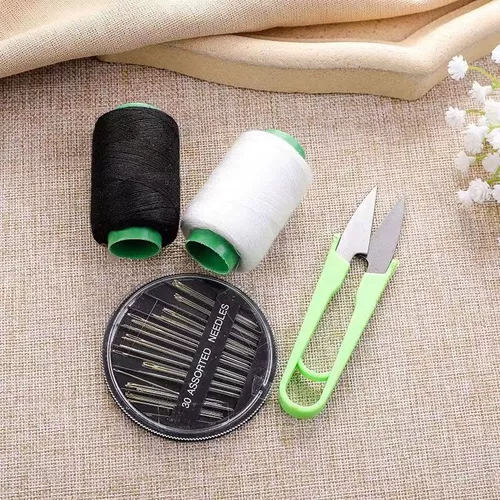 Домашняя швейная швейная шишка для одежды.