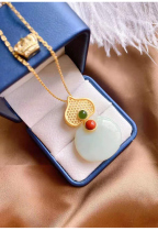 Small gourd jade necklace female pendant fashion Hetian jade pendant female small Chinese style retro necklace female court style