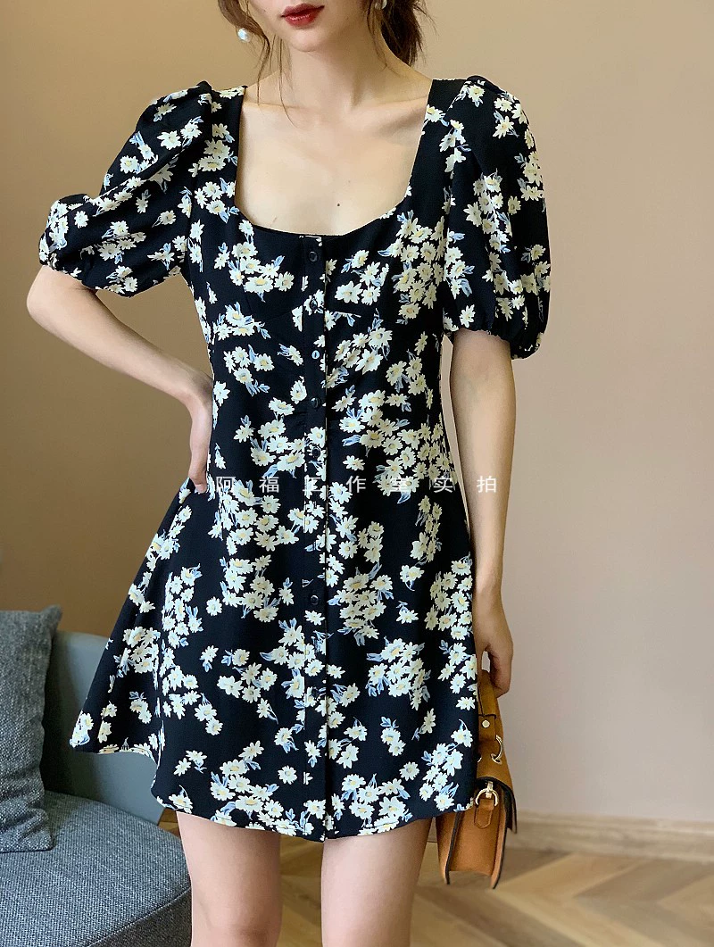 Afu Hyuna Small Floral ~ Retro Little Daisy Cổ Vuông Bong Bóng Tay Ngắn Váy Thắt Eo Eo - Sản phẩm HOT