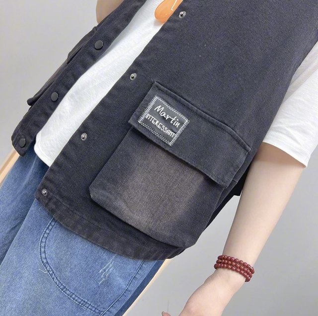 ພາກຮຽນ spring ໃຫມ່ denim vest top loose large size vest fashionable and versatile women's vest cardigan vest