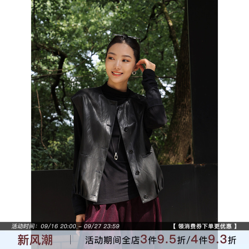 Zhou Zhou Black Vintage Leather Jacket Vest 2026 Autumn New Style Elegant Loose Round Neck Sleeveless Coat for Women Zhou Zhou Black Vintage Leather Jacket Vest 2026 Autumn New Style Elegant Loose Round Neck Sleeveless Coat for Women