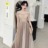 Длинное платье, средней длины