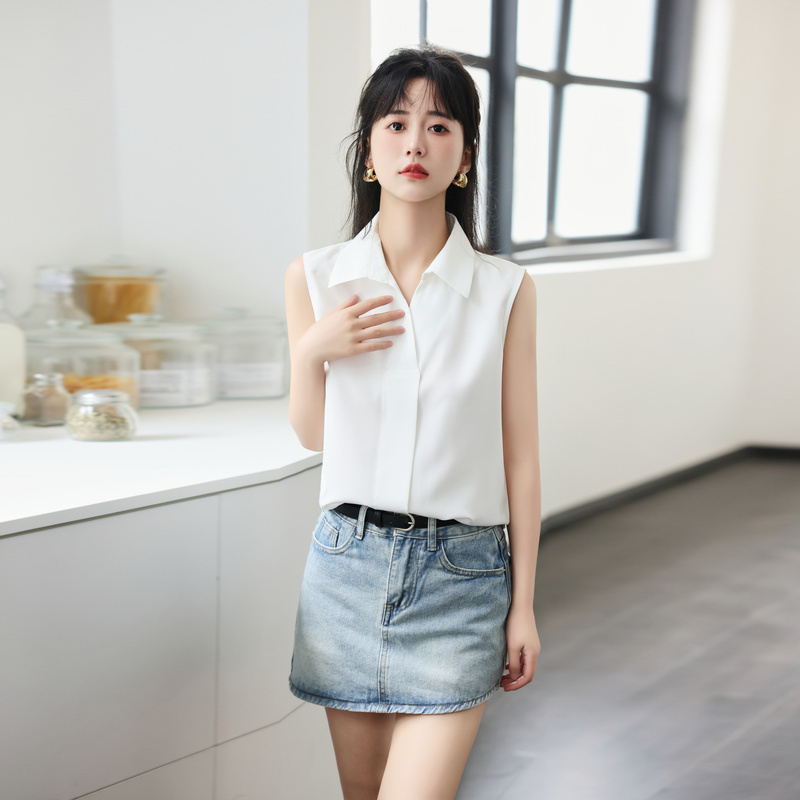 Polo Collar Sleeveless Vest Shirt for Women, New Spring and Autumn Solid Color Outerwear, Inner Layer Vest, Fashionable Versatile Top