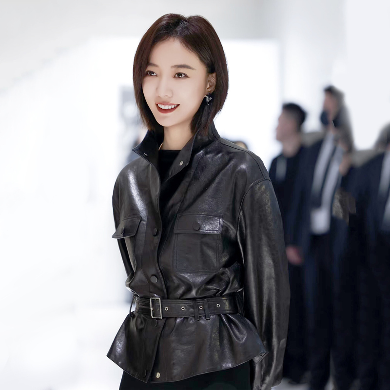 Genuine Leather Jacket for Women, Short Style for Petite Figures, 2026 Spring New Model, Oil-Waxed Sheepskin, Stand Collar, Lace-Up Leather Jacket