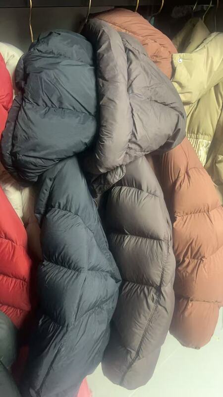 New High-Quality Hooded A-Style Short down Jacket with 90% White Goose down and Thickened Lining