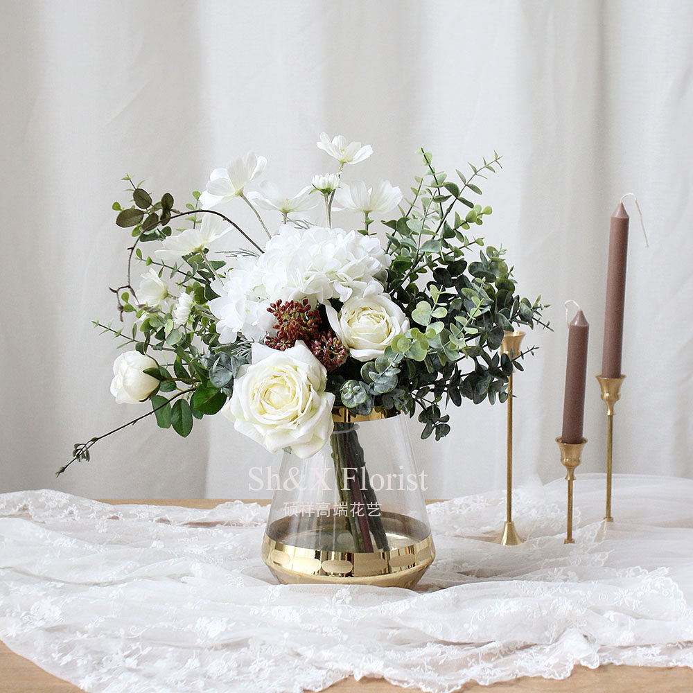 Simulation roses holding bouquets fake flowers simulation flower decoration table vase decoration living room decoration model room decoration