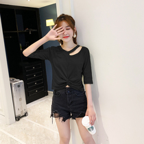 Avocado green t-shirt womens 2021 new womens Korean fashion openwork five-point sleeve short pleated top womens tide