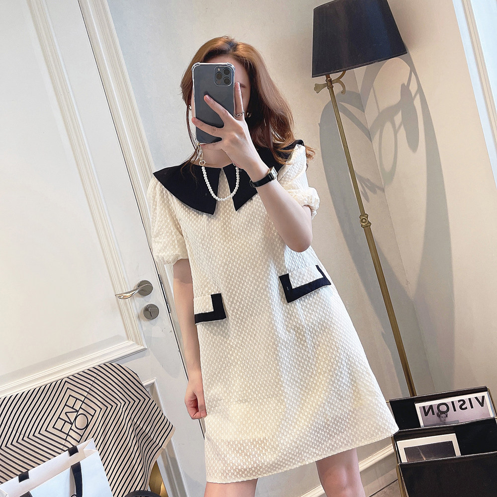 Foreign Dress 2022 Summer New Women's Dress Korean Version Dolls Collar Loose a word sweet and a sleeveless sleeveless dress child
