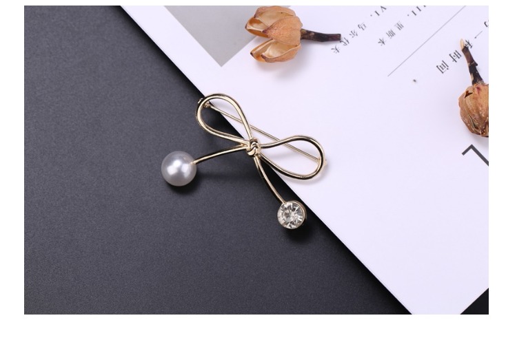Hàn Quốc giả ngọc trai chống ánh sáng trâm cài pin áo len cổ áo hình học nhỏ pin khóa áo len ghim cài áo ngọc trai