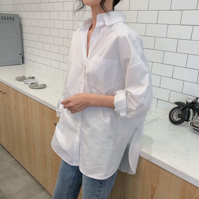 Large size fat MM Hong Kong style retro lazy wind white shirt women's outerwear design sense niche Korean version loose long-sleeved top