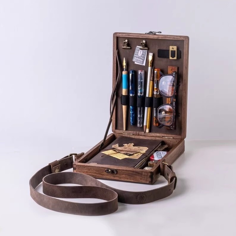 Cross-Border New Model Writers Messenger Wood Box A5 Messenger-Style Briefcase