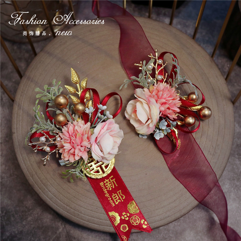 Wedding wrist flower bride Sen red bridesmaid sister wrist wrist groom brother father mother chest flower
