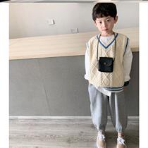 Boy wool vest children knit knitwear waistcoat fur coat outside of Korean version V collar lenient horse holder for a good air