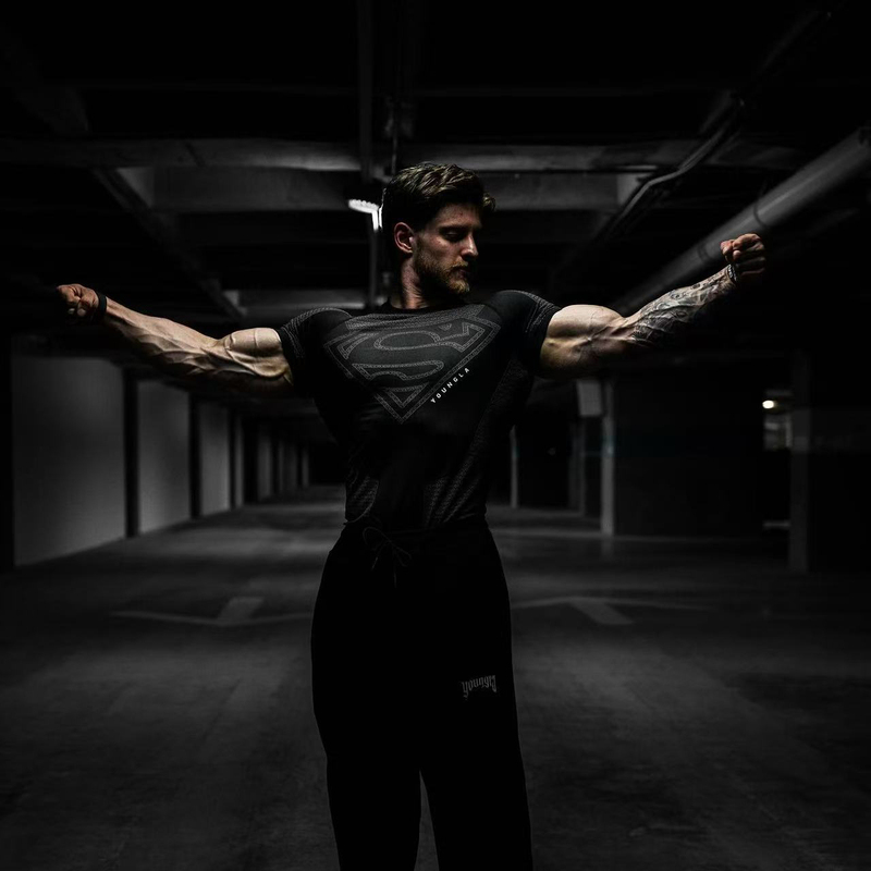 Youngla X Superman Sports Fitness Seamless High-Elastic Slim-Fit Short-Sleeve 4117 Rudolf, Germany