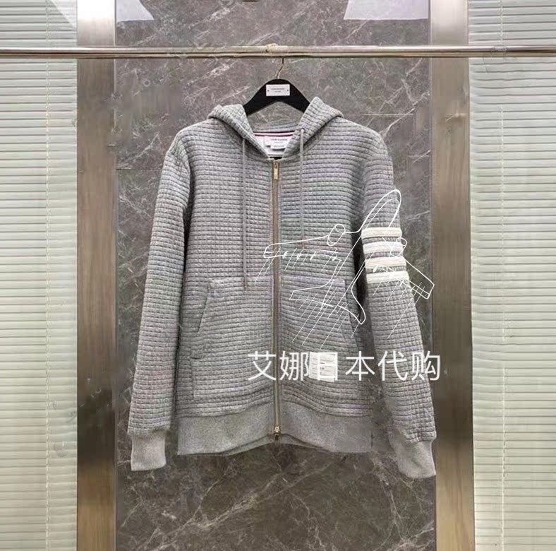 Thom Browne autumn winter new TB four-bar striped matchmaking man cotton graced with cap sports shirt male and female