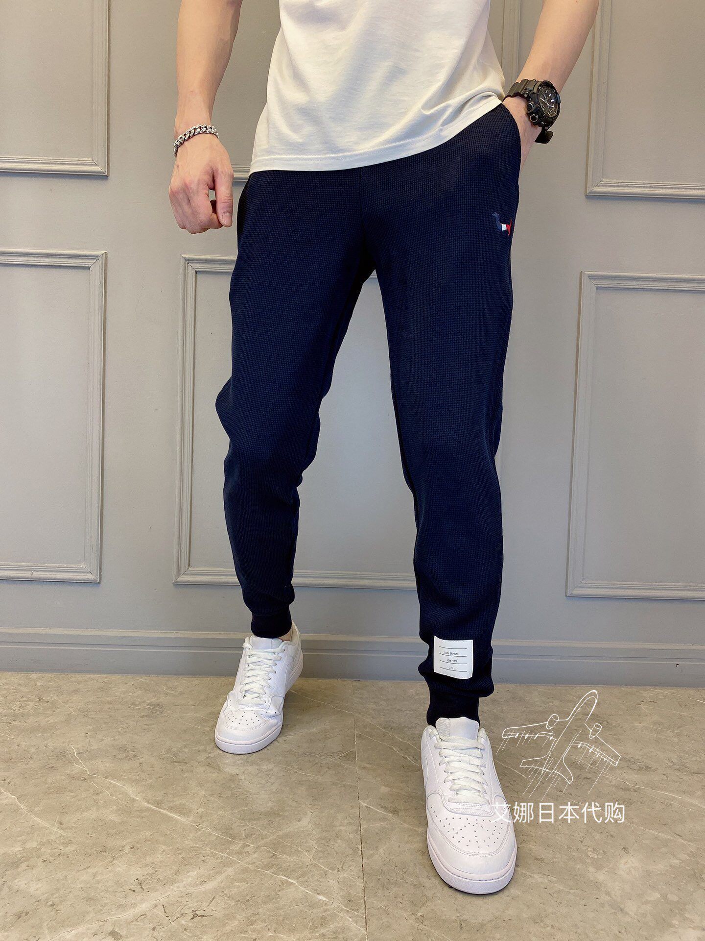 Aina Ridai Thom Browne 20 TB Men's Thick Puppy Embroidered Waffle Slim Fit Pants - Taobao