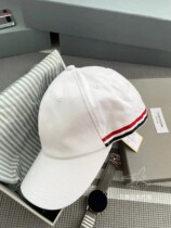 Aina Thom Browne21 autumn winter paragraph TB red white blue striped duck tongue cap male and female