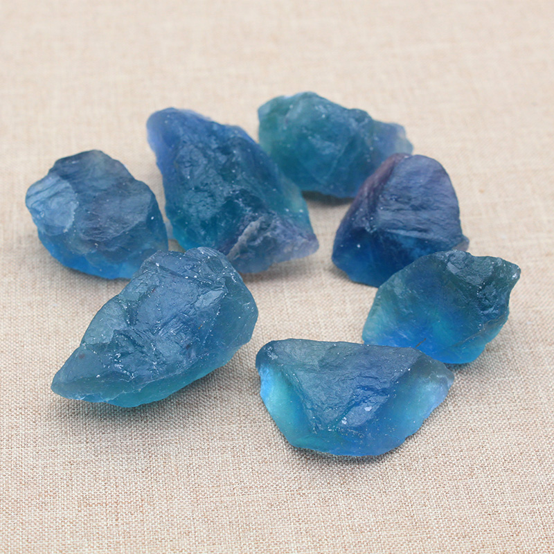 Ruhong tinh thể đá gốc tự nhiên màu xanh fluorite quặng đồ trang trí khoáng vật tinh thể mẫu đá len - Trang trí nội thất shop bán đồ dcor bàn học